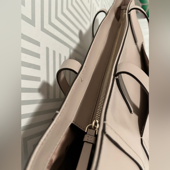 Kate spade Lalena tote ♠️ - Picture 4 of 9